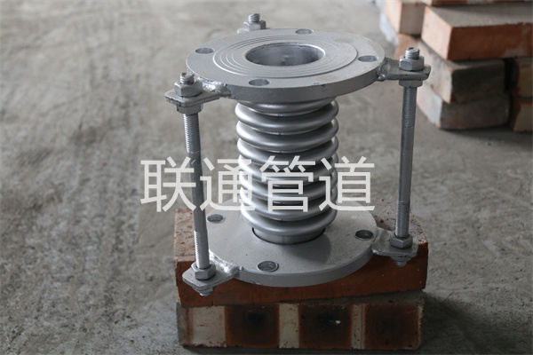 波纹管补偿器