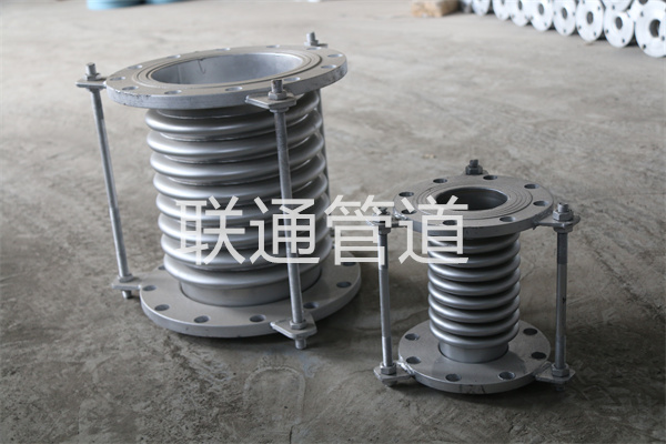 补偿器作用