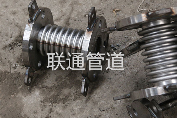 燃气管补偿器